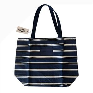 ALOHA Collection Newport Navy Stripe Splash Proof Reversible Beach Tote Bag NWT